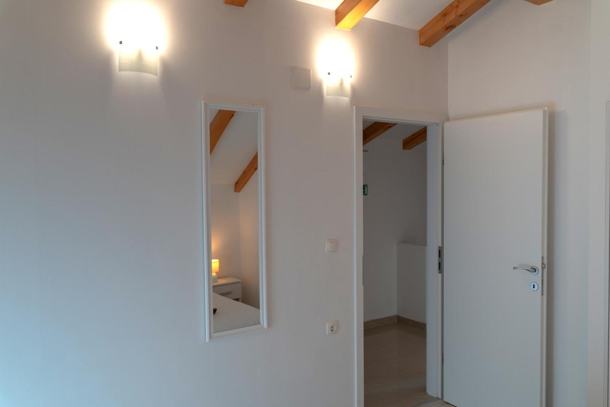 Apartments Srdanovic Omiš Kültér fotó